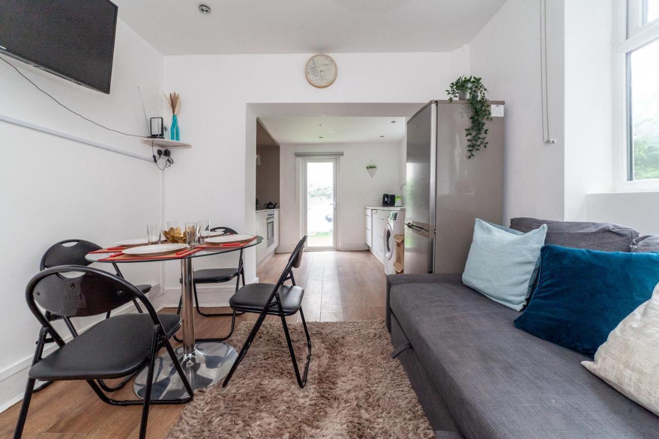 The Orange Garden 2 Bed Serviced Apartment Near Notting Hill Portobello Market London Kültér fotó